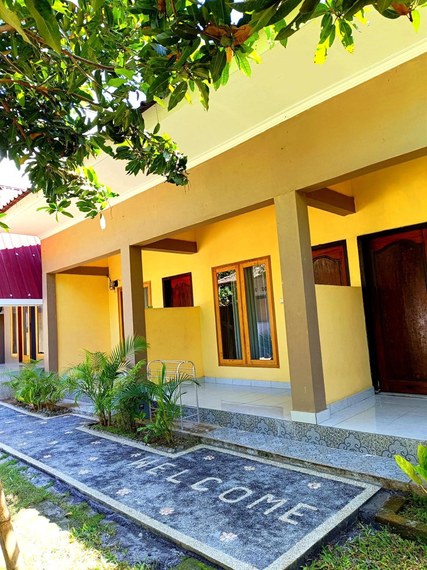 Honey Home Kuta  Экстерьер фото